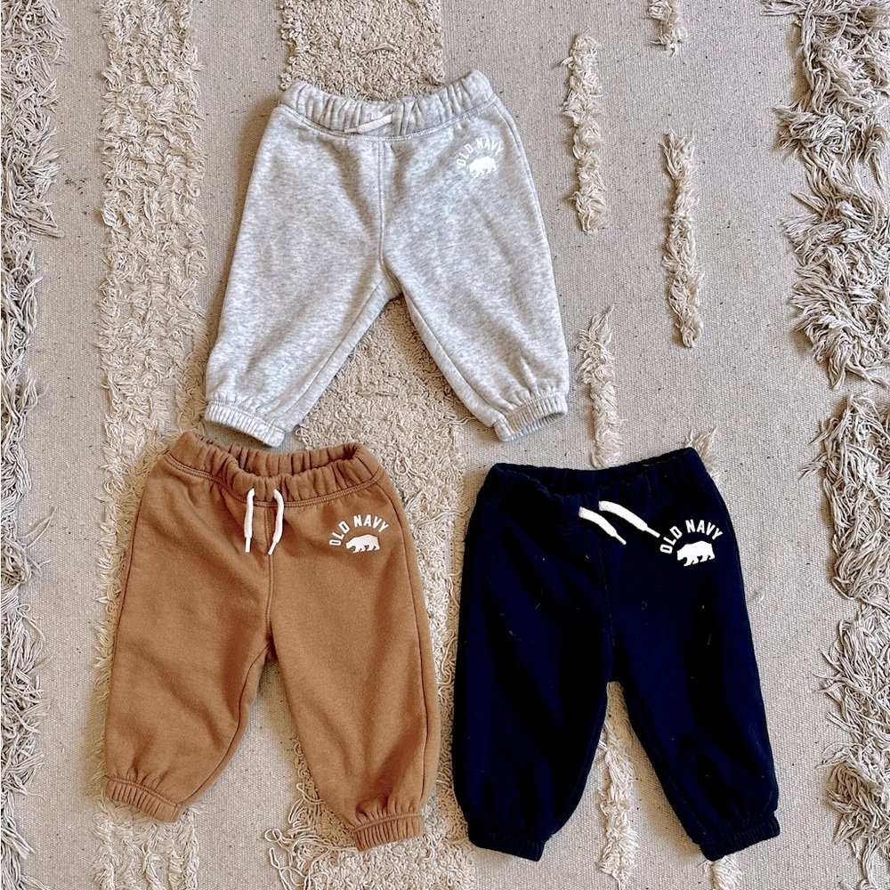 Old Navy infant sweatpants 3x size 3-6 months
